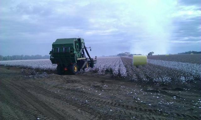 John-Deere-7760