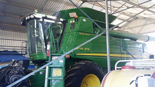 John-Deere-9770