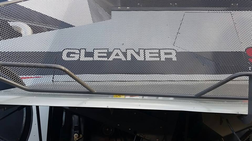 S67-Gleaner-harvesters